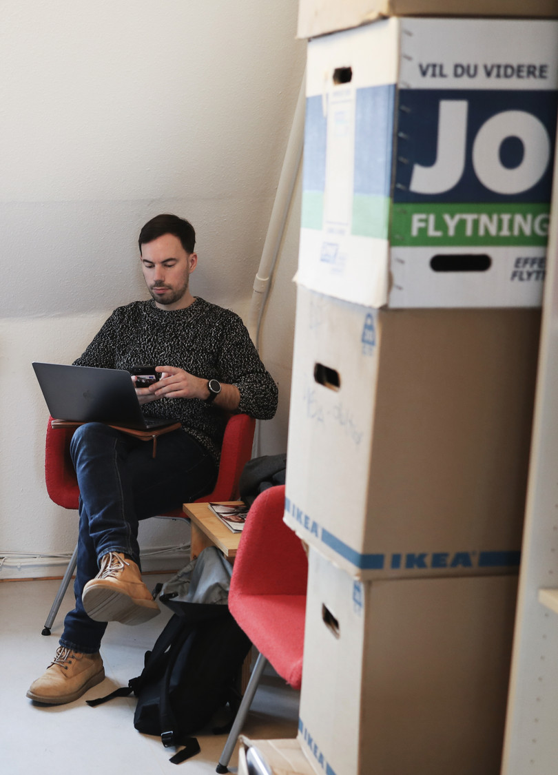 ”Alt i alt må man bare sige, det er gået supergodt. Fra dag ét har der været en bevidsthed om, at vi skulle favnes. Den enkelte korsanger har fået mulighed for grundig gennemgang af kontrakter, coronavejledning, hjælp til dagpenge og hjælpepakker på en helt anden måde, end vi har kunnet yde før,” fortæller Jakob Knudsen Pedersen.