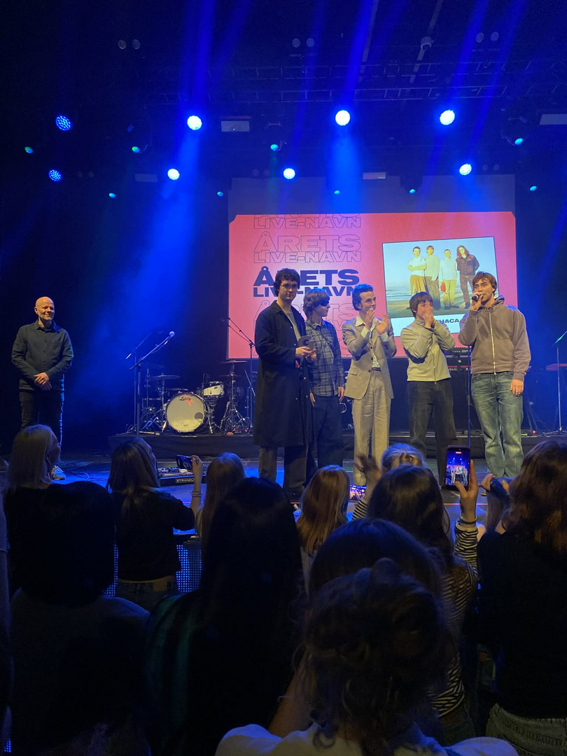 Apacha modtager Årets Livenavn